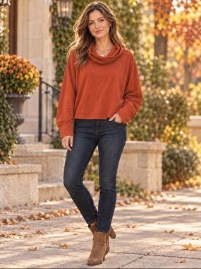 Women’s Oversized Cowl Neck Sweater - Rust